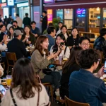 하루이야기와 관련된 강남의 유흥 알바 정보 커뮤니티에서의 활기찬 분위기